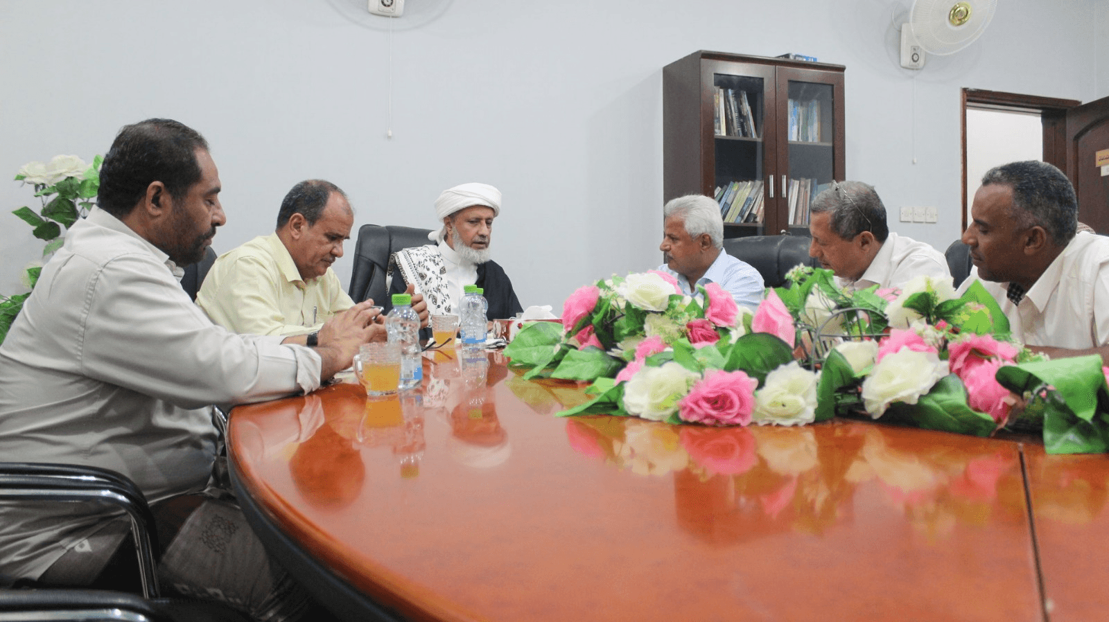 مركز حضرموت للدراسات التاريخية ينعي فضيلة العلّامة السيد عمر بن حامد الجيلاني مفتي الشافعية بمكة المكرمة